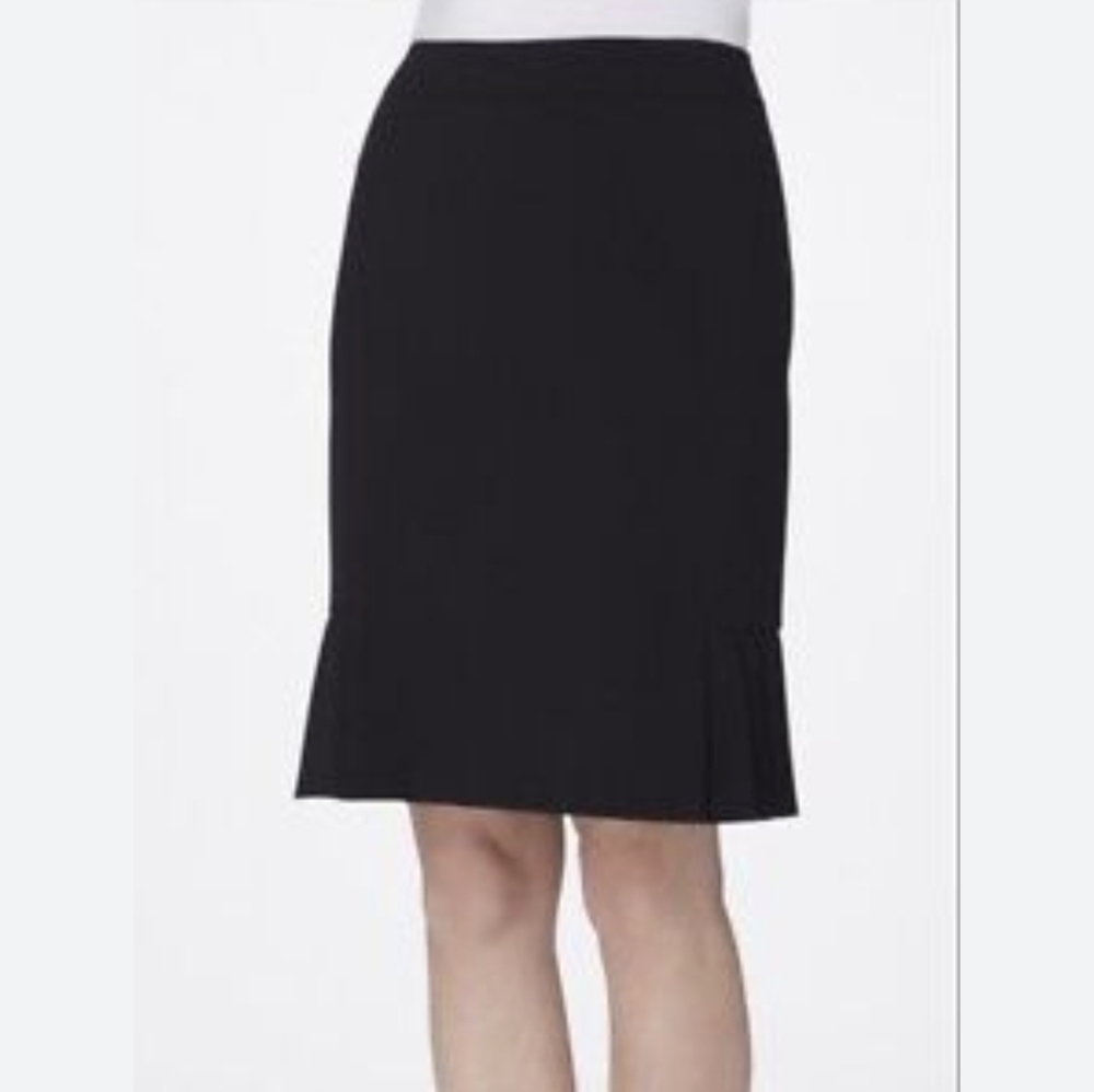 Tahari black pencil pleated skirt sz 4P *K - Picture 5 of 10